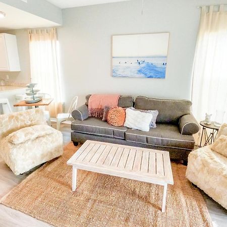 Duplex Allows For One Or Both Sides To Be Rented! Suitable For Small Or Large Families! กัลฟ์ชอร์ส ภายนอก รูปภาพ
