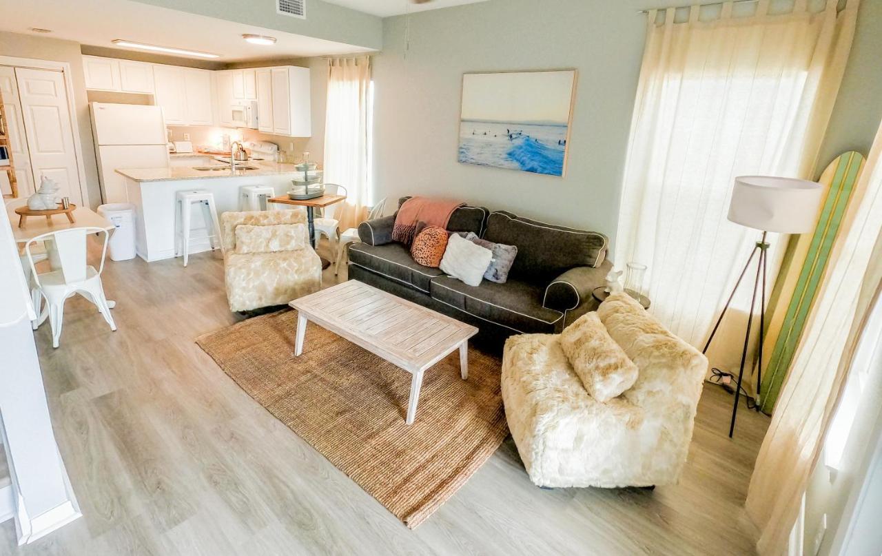 Duplex Allows For One Or Both Sides To Be Rented! Suitable For Small Or Large Families! กัลฟ์ชอร์ส ภายนอก รูปภาพ