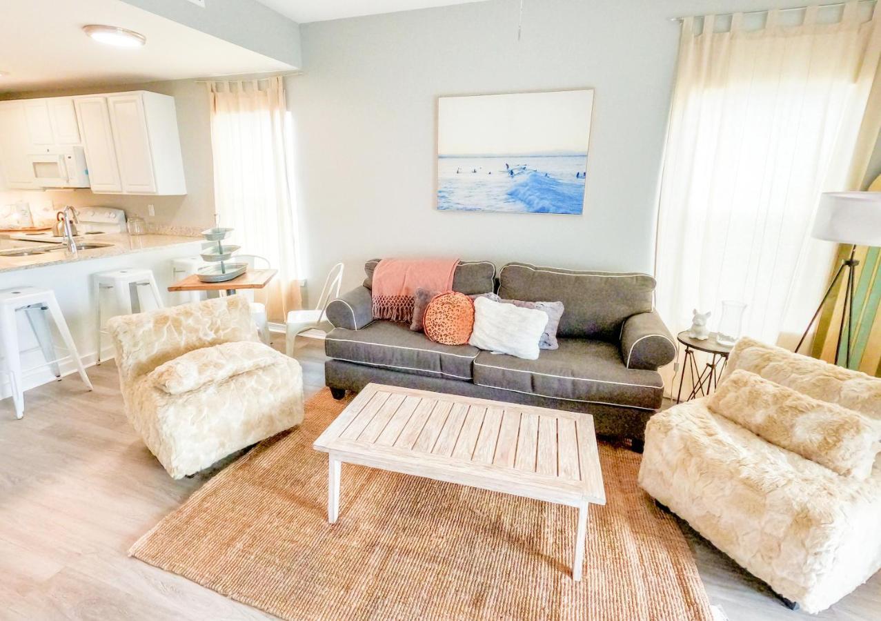 Duplex Allows For One Or Both Sides To Be Rented! Suitable For Small Or Large Families! กัลฟ์ชอร์ส ภายนอก รูปภาพ
